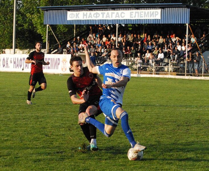 fk naftagas radnicki penal 1