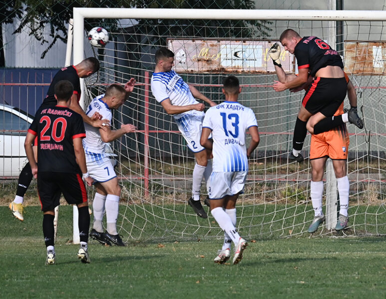 fk radnicki zr hajduk divos 11