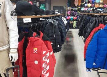 naslovna Robna kuca Shopping Family