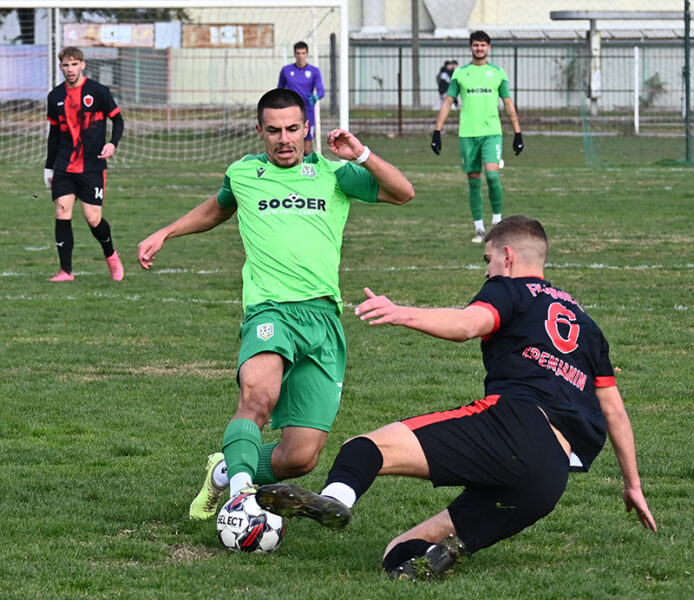 fk radnicki omladinac nb 8