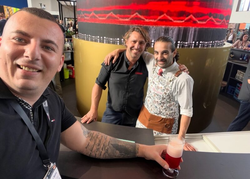 Aleksandar Đolai – koktel majstor koji pomera granice mixologije (FOTO + VIDEO) 2 Aleksandar Djolai i Luka