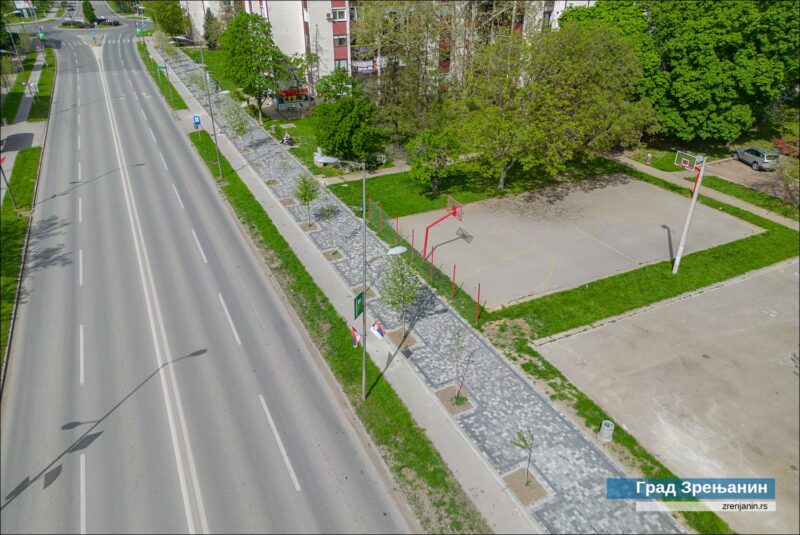 TROTOARI BAGLJAS CENTAR 002
