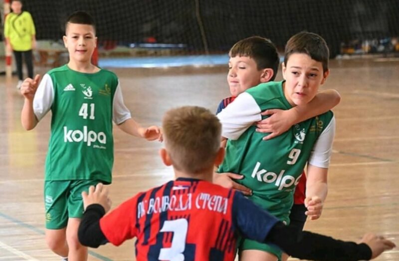 Rukometašice Lehela šampionke Prve lige za devojčice do 14 godina 9 RK Lehel 36