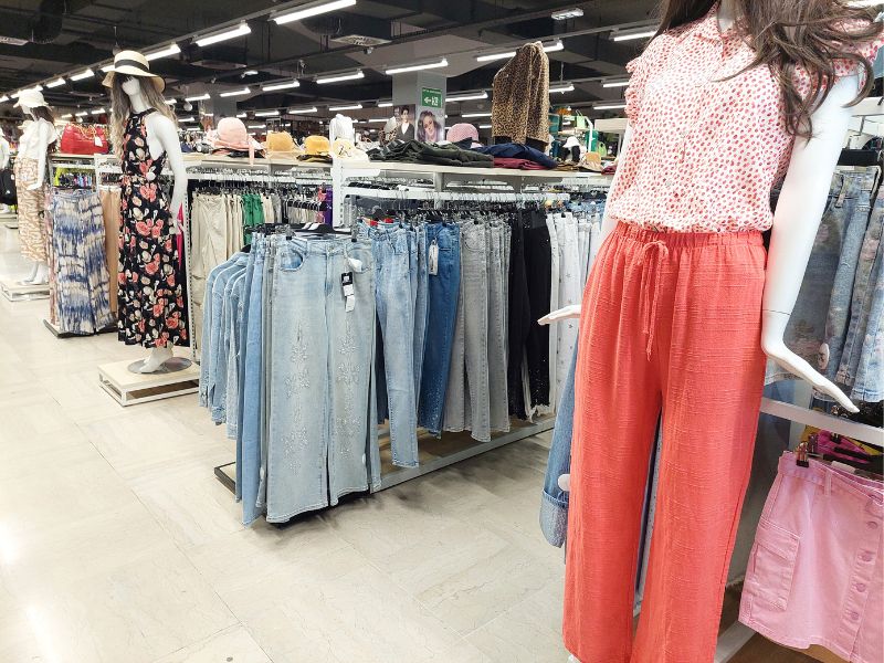 Robna kuca Shopping Family 24