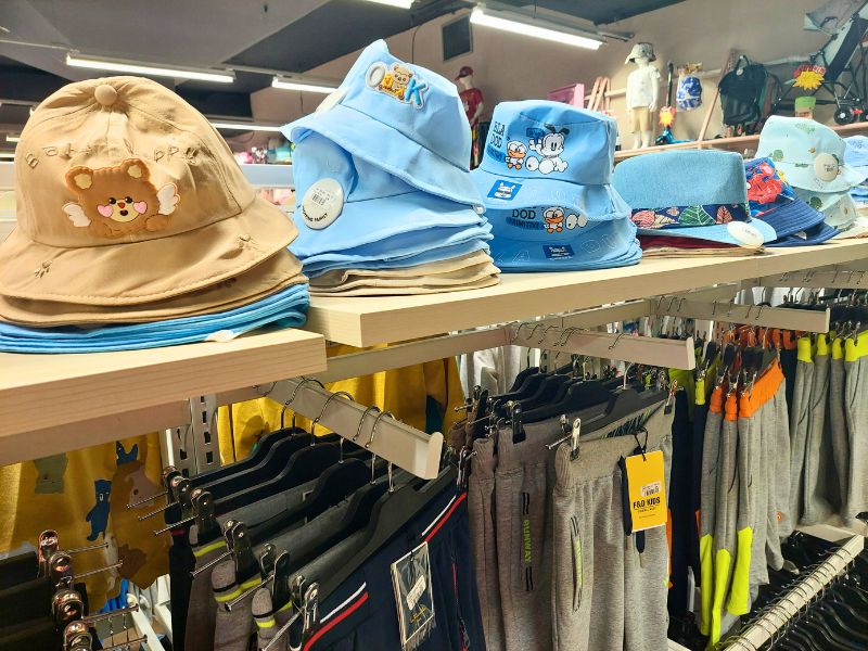 Shopping Family 3