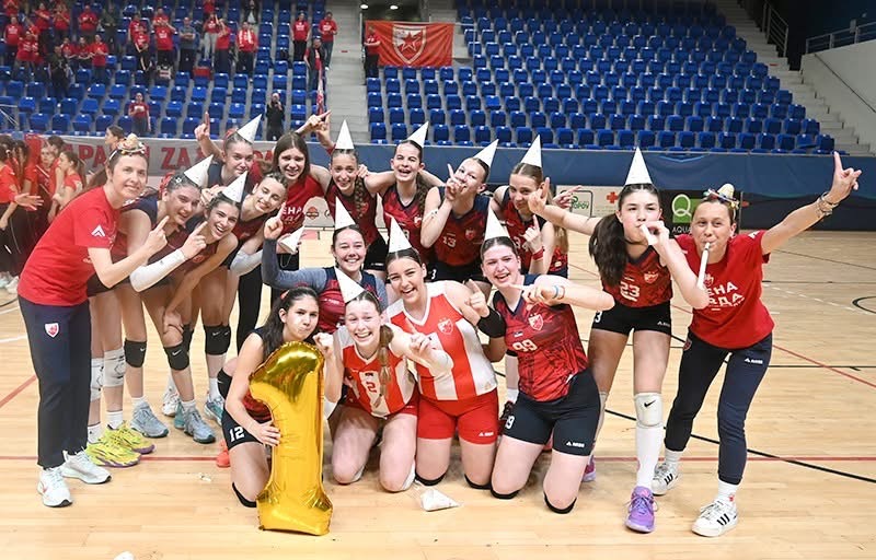 ok crvena zvezda pionirke 2