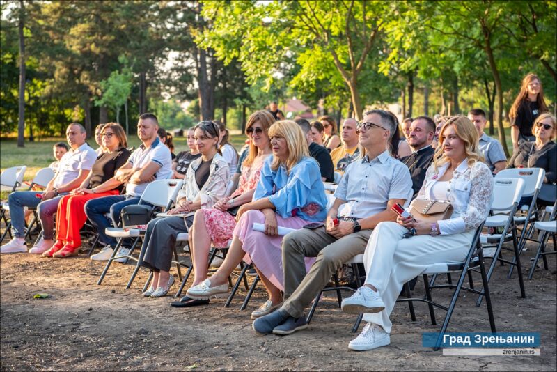 OTVARANJE SALETLE SECERANSKI PARK 014