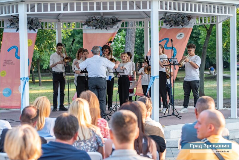 OTVARANJE SALETLE SECERANSKI PARK 017