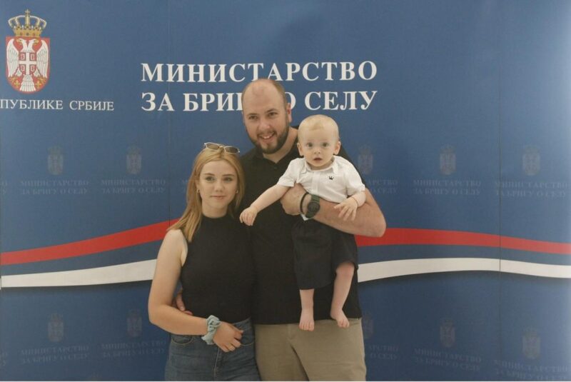Milana i Žarko Đurkin se iz Zrenjanina sele u Bašaid 1 thumbnail