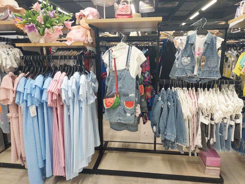 Robna kuca Shopping Family 17