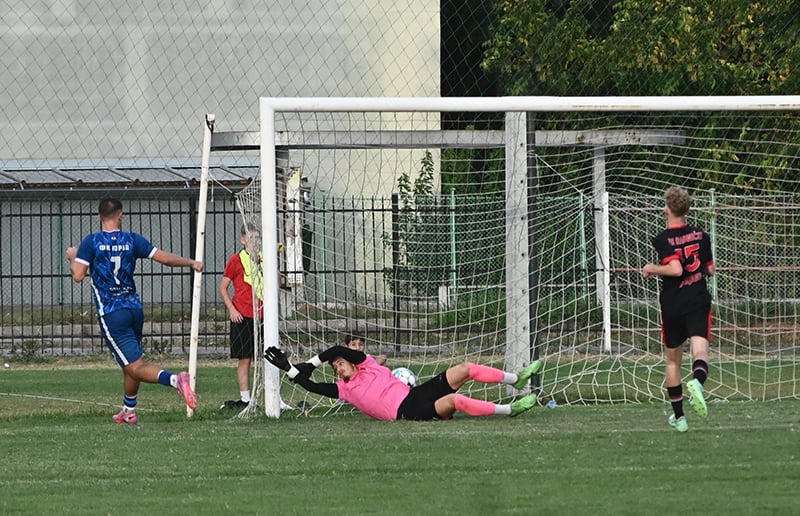 Ubedljiv trijumf Borca protiv Radničkog (FOTO) 8 fk radnicki borac starcevo 9