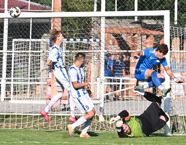 ofk gradnulica borac starcevo 05